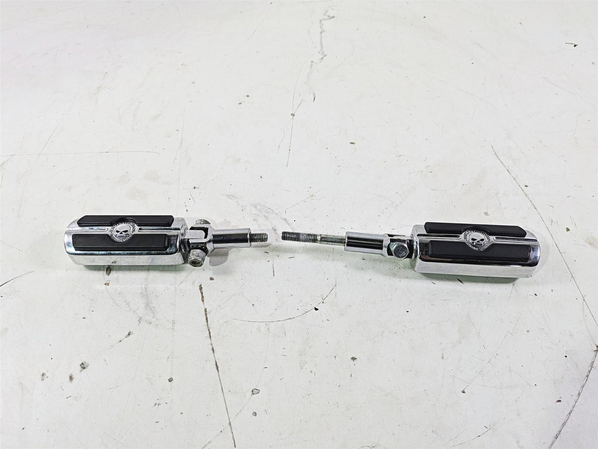 2004 Harley Softail FLSTF Fat Boy Rear Willie G Skull Footpeg Set -Read 50370-04 {{ shop.shopifyCountryName }} - Mototech271