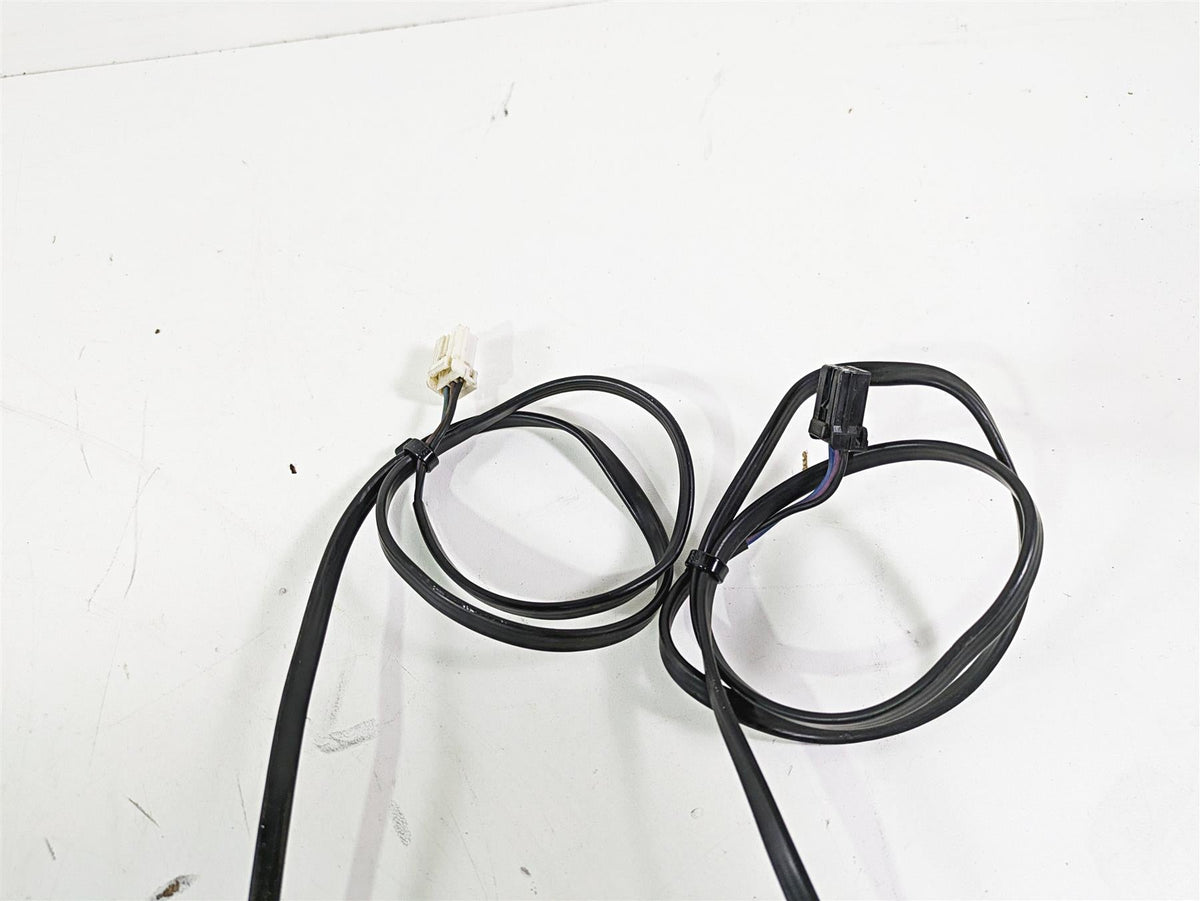 2012 Harley FLD Dyna Switchback Chrome Front Turn Signal Blinker Set 68972-00 {{ shop.shopifyCountryName }} - Mototech271