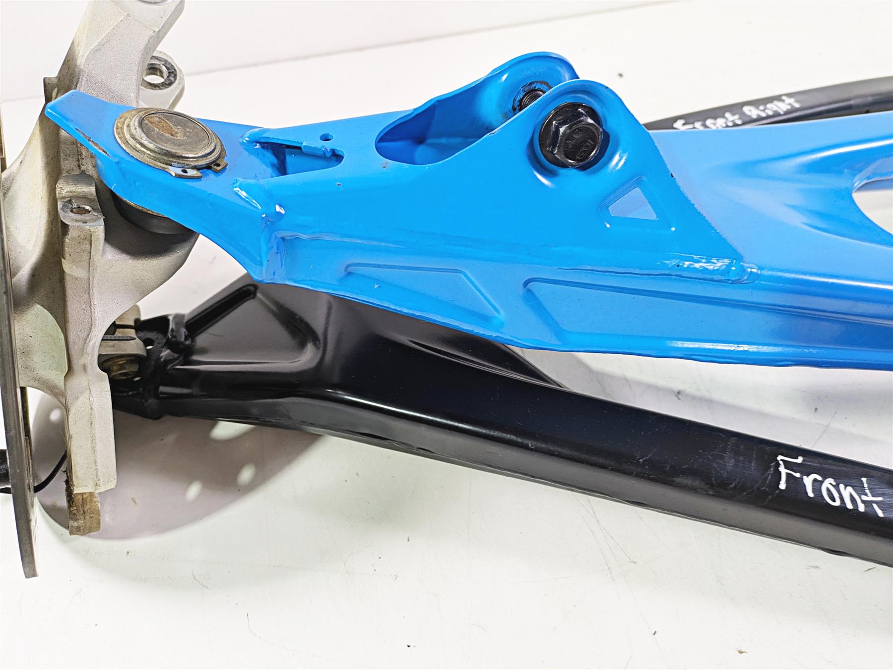 2018 Can Am Maverick X3 XRC Turbo R Front Right Knee Assembly 72" Blue 706203129 {{ shop.shopifyCountryName }} - Mototech271