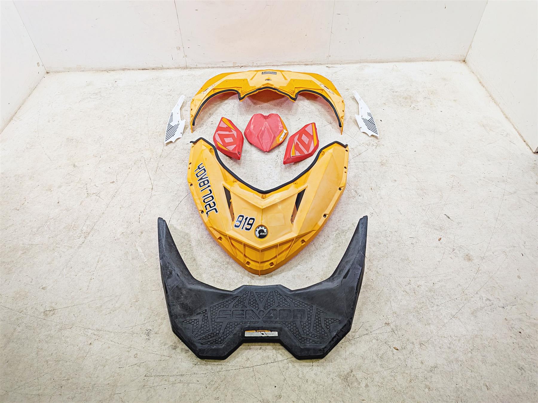 2019 Sea-Doo Spark 900 Trixx Outer Exterior Cover Fairing Set 291004496 {{ shop.shopifyCountryName }} - Mototech271