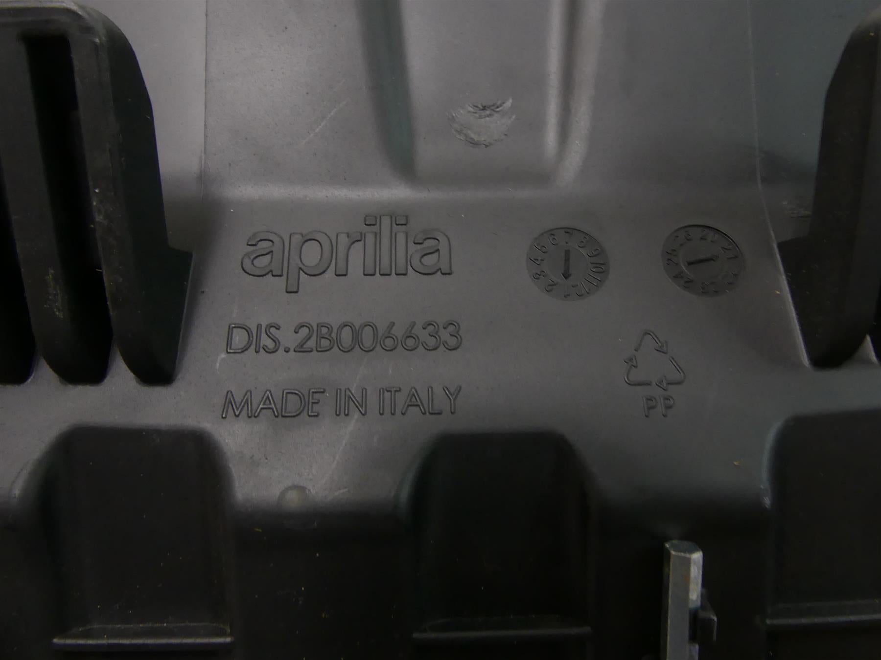 2021 Aprilia RS 660 Front Rider Driver Seat Saddle 2B007073000C2 {{ shop.shopifyCountryName }} - Mototech271