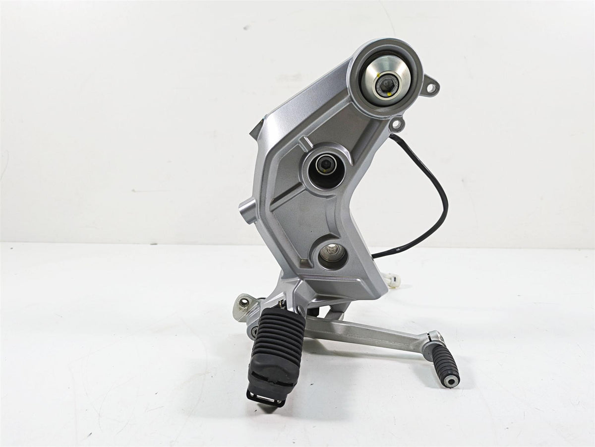 2020 Moto Guzzi V85 TT Adventure Right Foot Peg & Brake Pedal Set 2B005513 {{ shop.shopifyCountryName }} - Mototech271