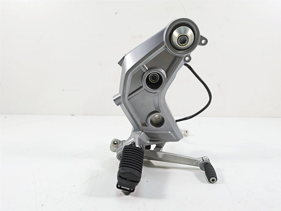 2020 Moto Guzzi V85 TT Adventure Right Foot Peg & Brake Pedal Set 2B005513 {{ shop.shopifyCountryName }} - Mototech271