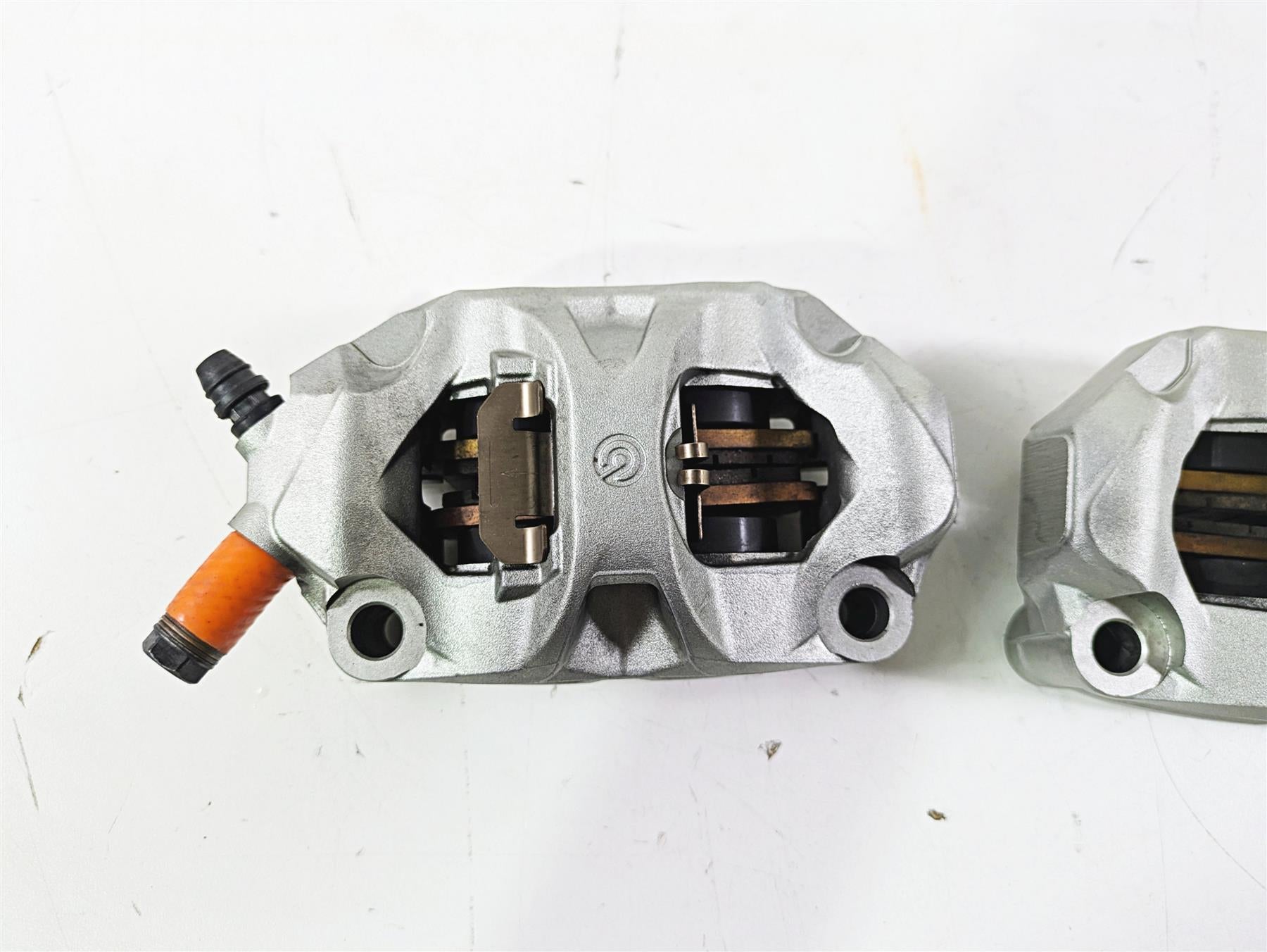 2023 Ducati Monster 937 SP Front Brembo Brake Caliper Set 61042161A 61042171A {{ shop.shopifyCountryName }} - Mototech271