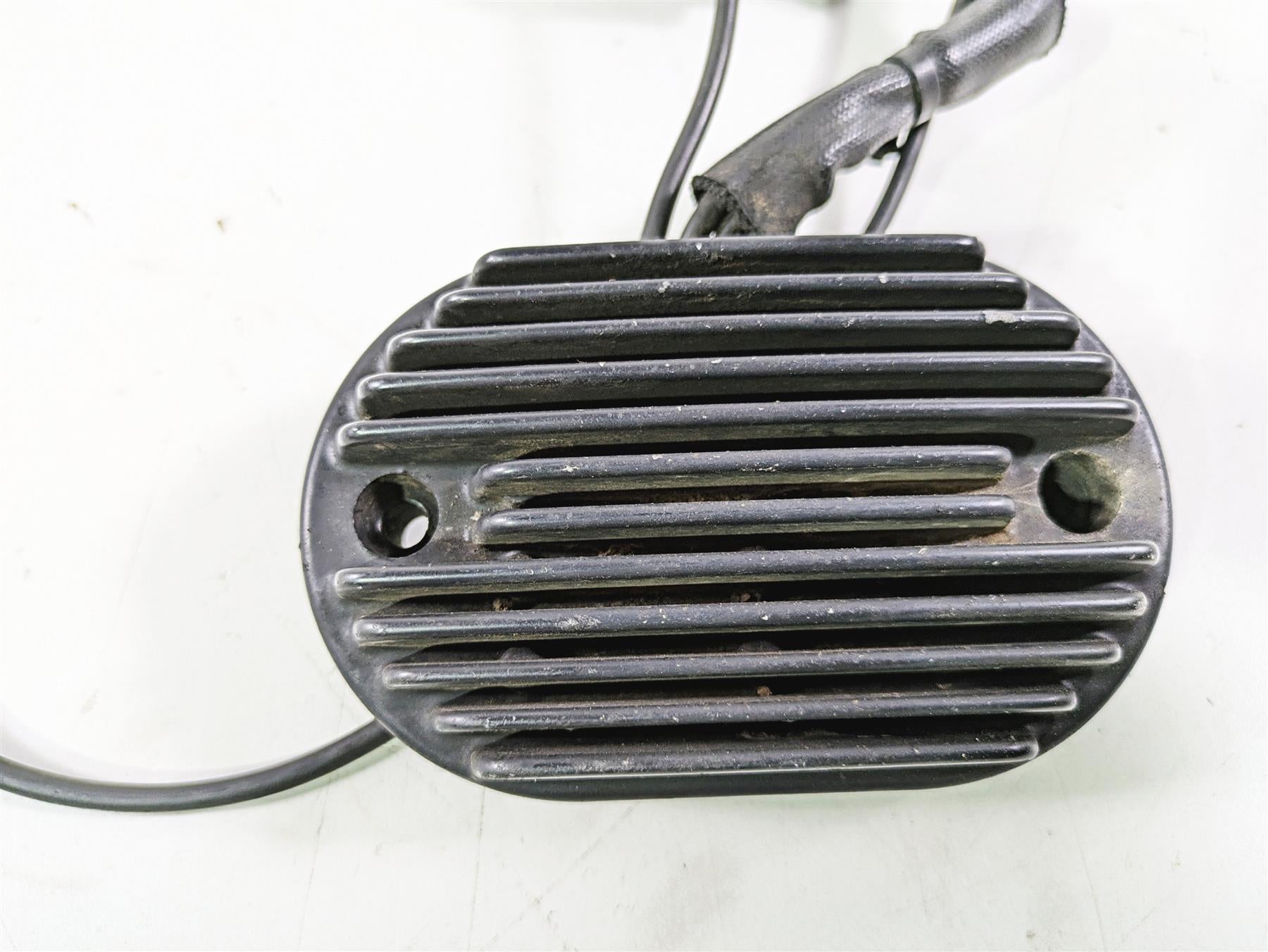2003 Harley Softail FXSTDI Deuce 100th Rectifier Voltage Regulator 74540-01 {{ shop.shopifyCountryName }} - Mototech271