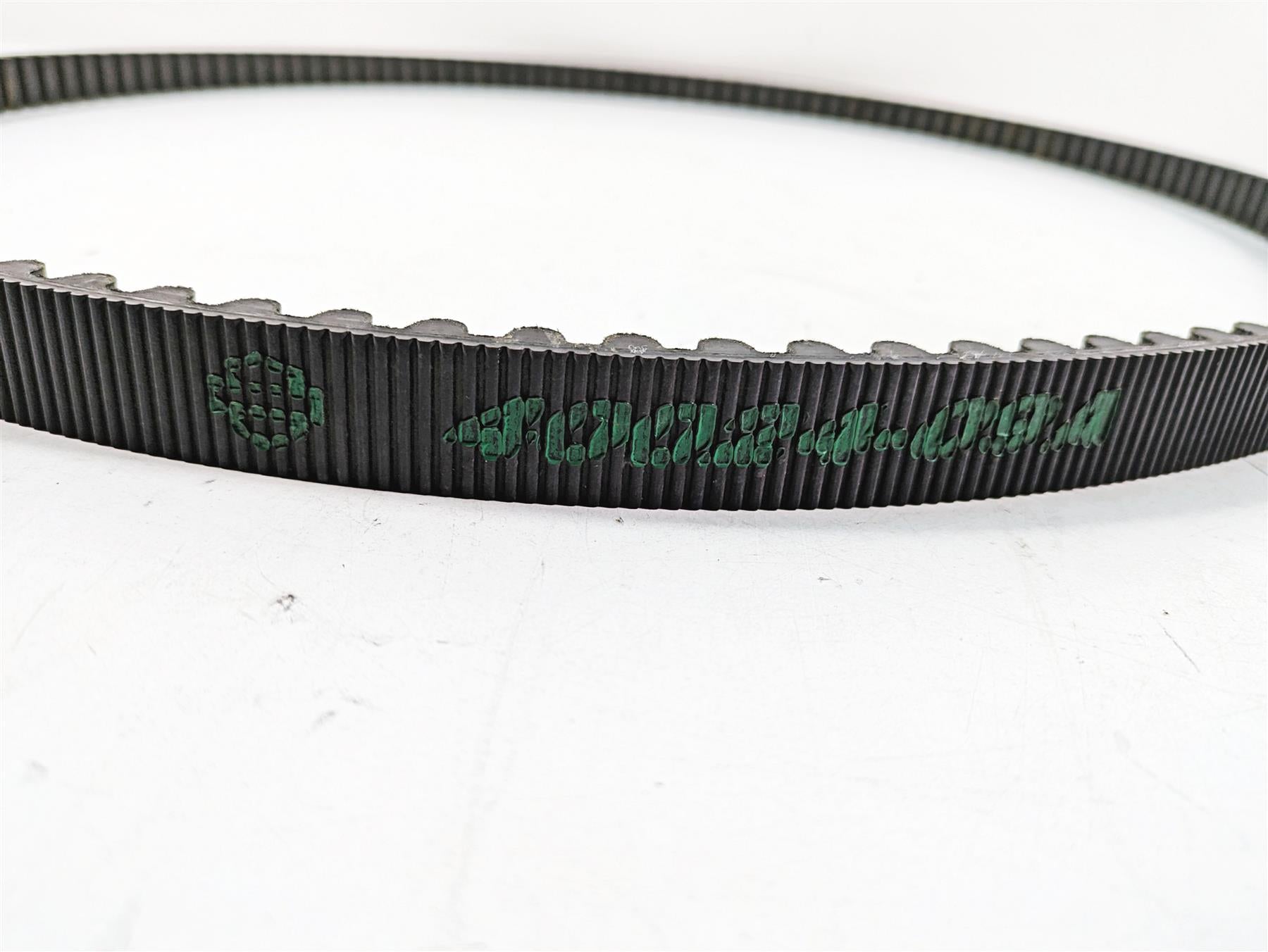 2020 Harley Touring FLHX Street Glide Rear Drive Belt 140T 24mm 40024-09A {{ shop.shopifyCountryName }} - Mototech271