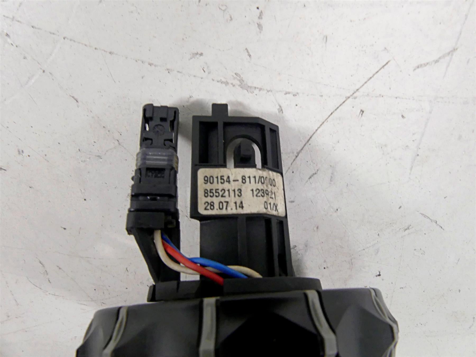 2015 BMW R1200GS GSW K50 Left Hand Round Multi Control Switch 61317727498 {{ shop.shopifyCountryName }} - Mototech271