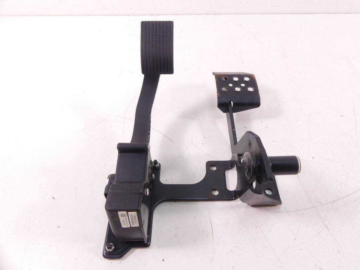 2019 Polaris RZR XP 1000 Turbo EPS Brake & Accelerate Pedal Set 1021765- 401404 {{ shop.shopifyCountryName }} - Mototech271