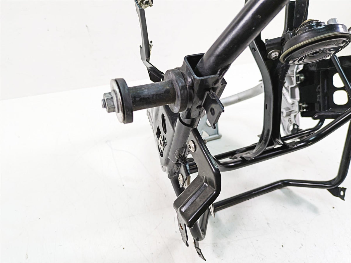 2007 BMW R1200GS K255 Adv Front Subframe Sub Frame - Read 46637701558 {{ shop.shopifyCountryName }} - Mototech271