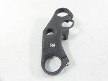 Load image into Gallery viewer, 2016 Suzuki GSX-R750 Upper Triple Tree Steering Clamp 49mm 51311-01H00
