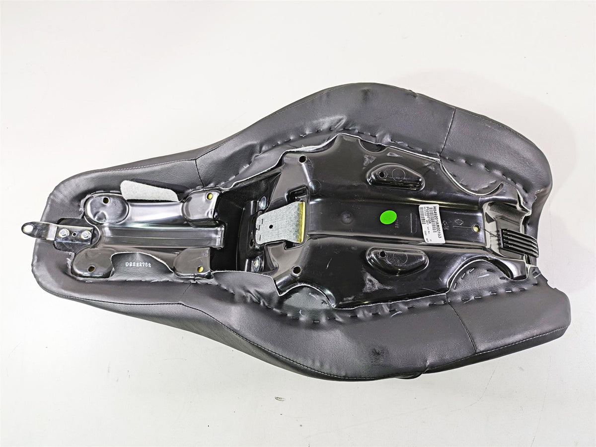 2014 Harley FXDL Dyna Low Rider Rider Driver Seat Saddle - Read 52000136 {{ shop.shopifyCountryName }} - Mototech271