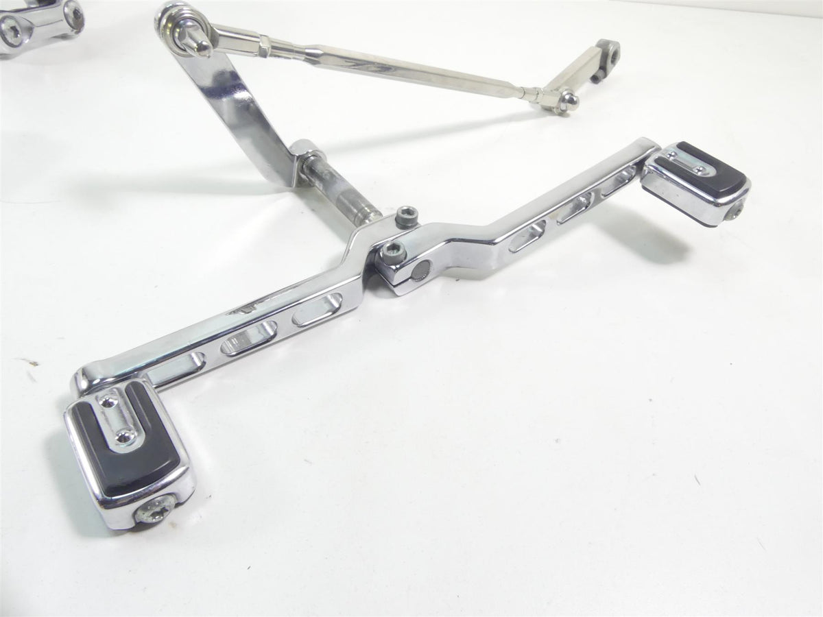 2007 Harley FLHTCU SE CVO Electra Glide Floorboard Shifter Brake Set 50688-04 {{ shop.shopifyCountryName }} - Mototech271