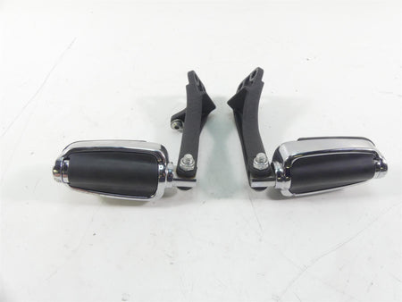 2013 Harley FXDWG Dyna Wide Glide Passenger Footpeg Set 49230-06 9224-06A {{ shop.shopifyCountryName }} - Mototech271