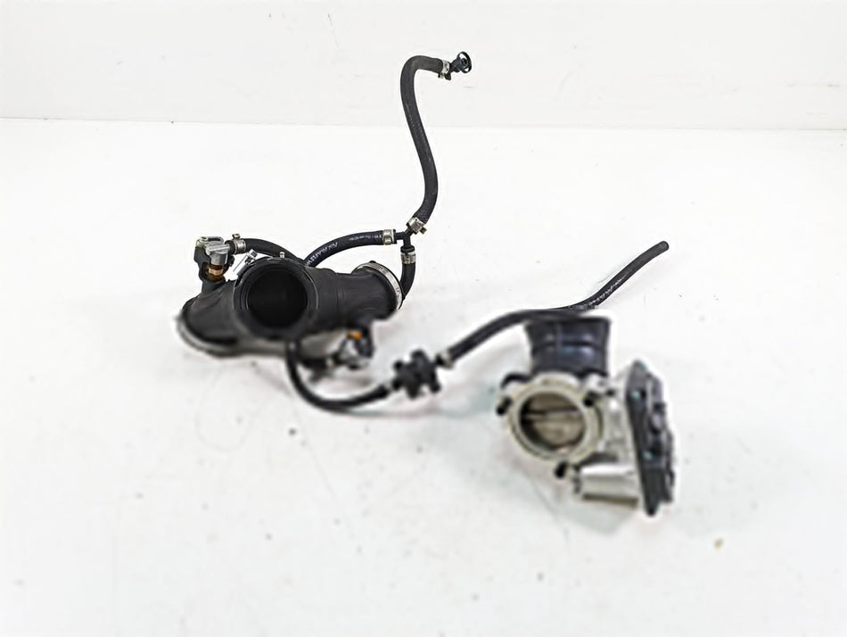 2020 Ducati Scrambler 1100 Sport Pro Throttle Body Intake 28241071A 14010851E {{ shop.shopifyCountryName }} - Mototech271
