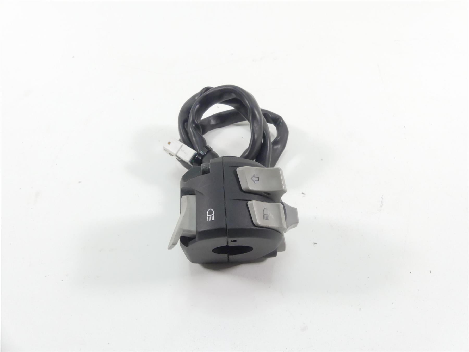 2017 Ducati 939 S Supersport Left Hand Turn Signal Control Switch 65110241C {{ shop.shopifyCountryName }} - Mototech271