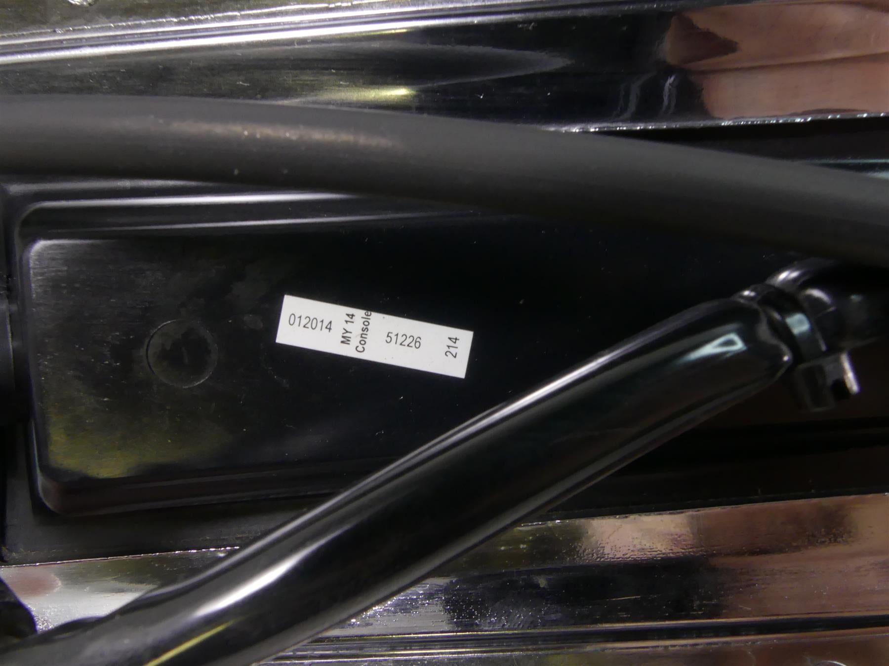 2014 Harley Touring FLHTK Electra Glide Upper Tank Dash Cover Panel 61270-08 {{ shop.shopifyCountryName }} - Mototech271