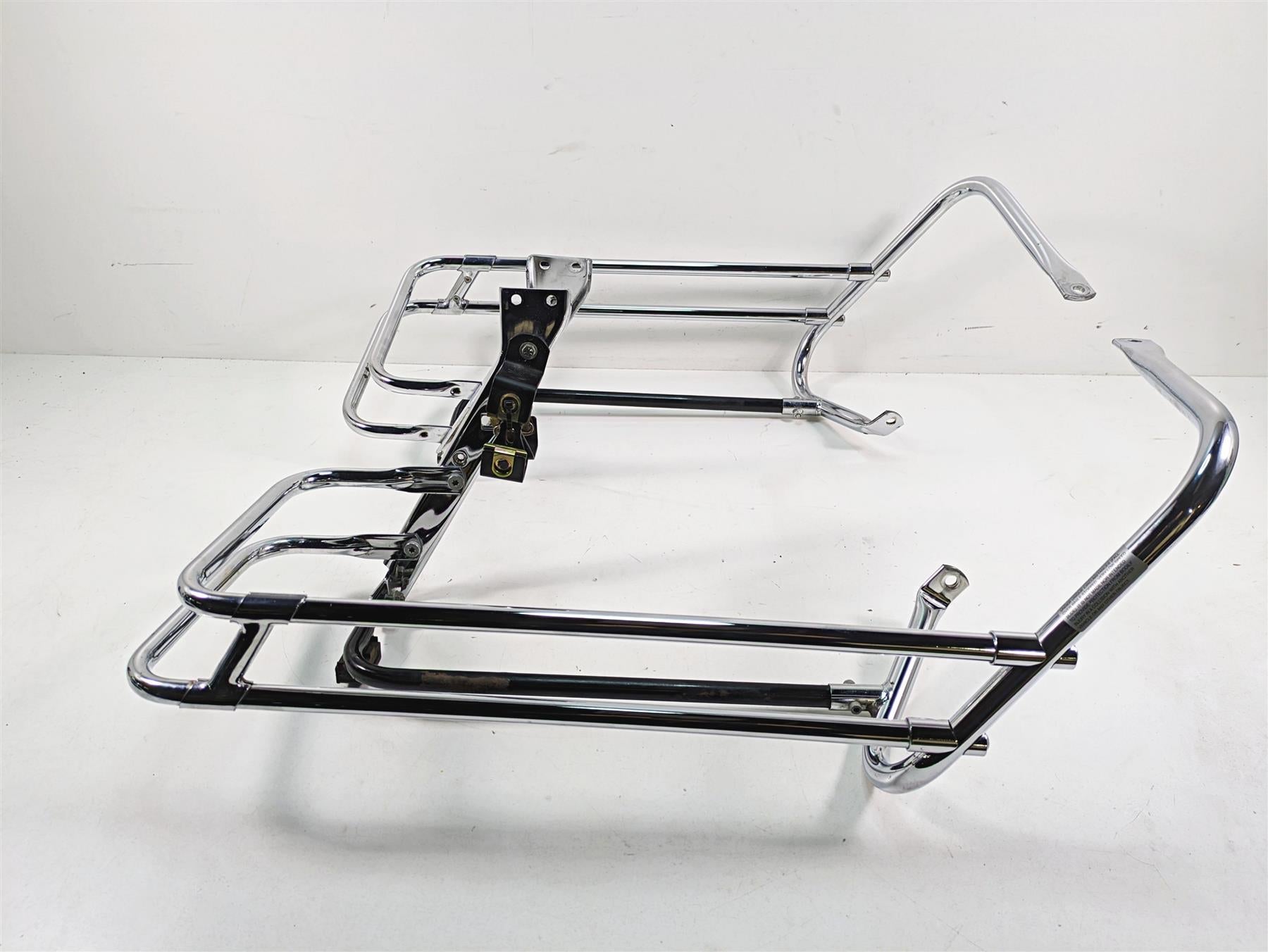 2006 Harley Touring FLHTCUI Electra Glide Saddlebag Guard Rail Set 49172-97 {{ shop.shopifyCountryName }} - Mototech271