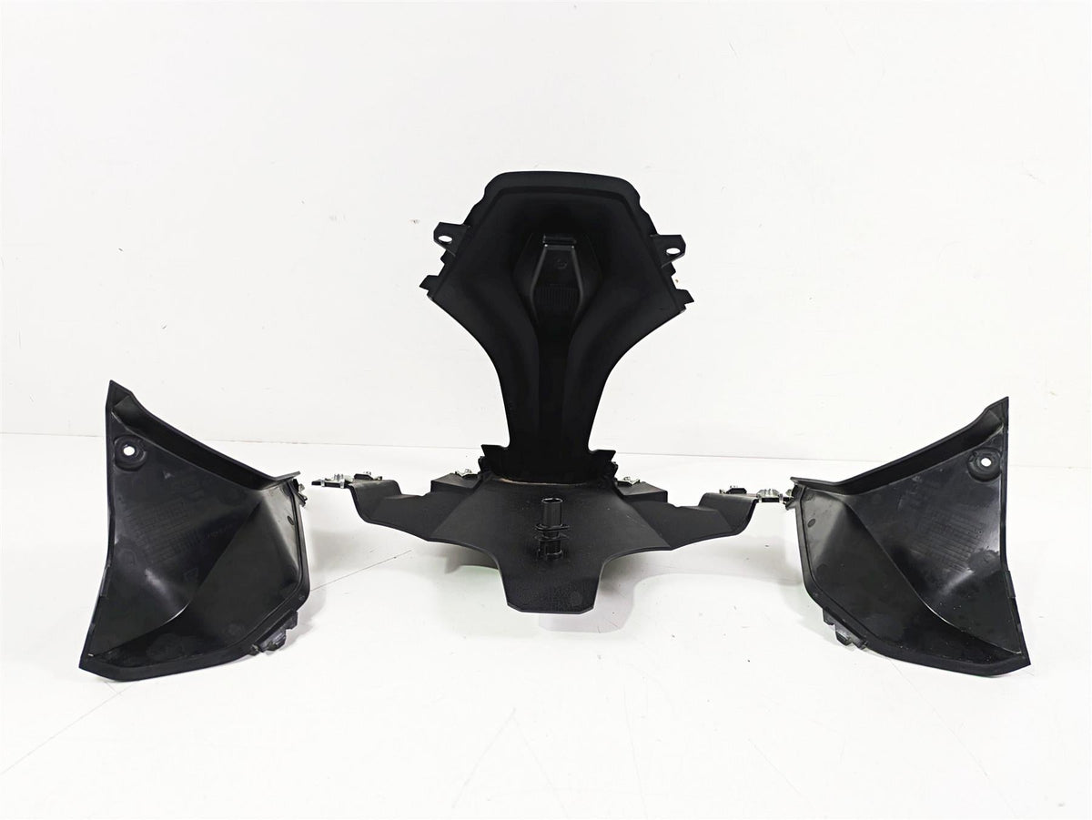 2016 BMW R1200RS K54 Right Headlight Fairing Cover Lupinblau Blue 46638548071 {{ shop.shopifyCountryName }} - Mototech271