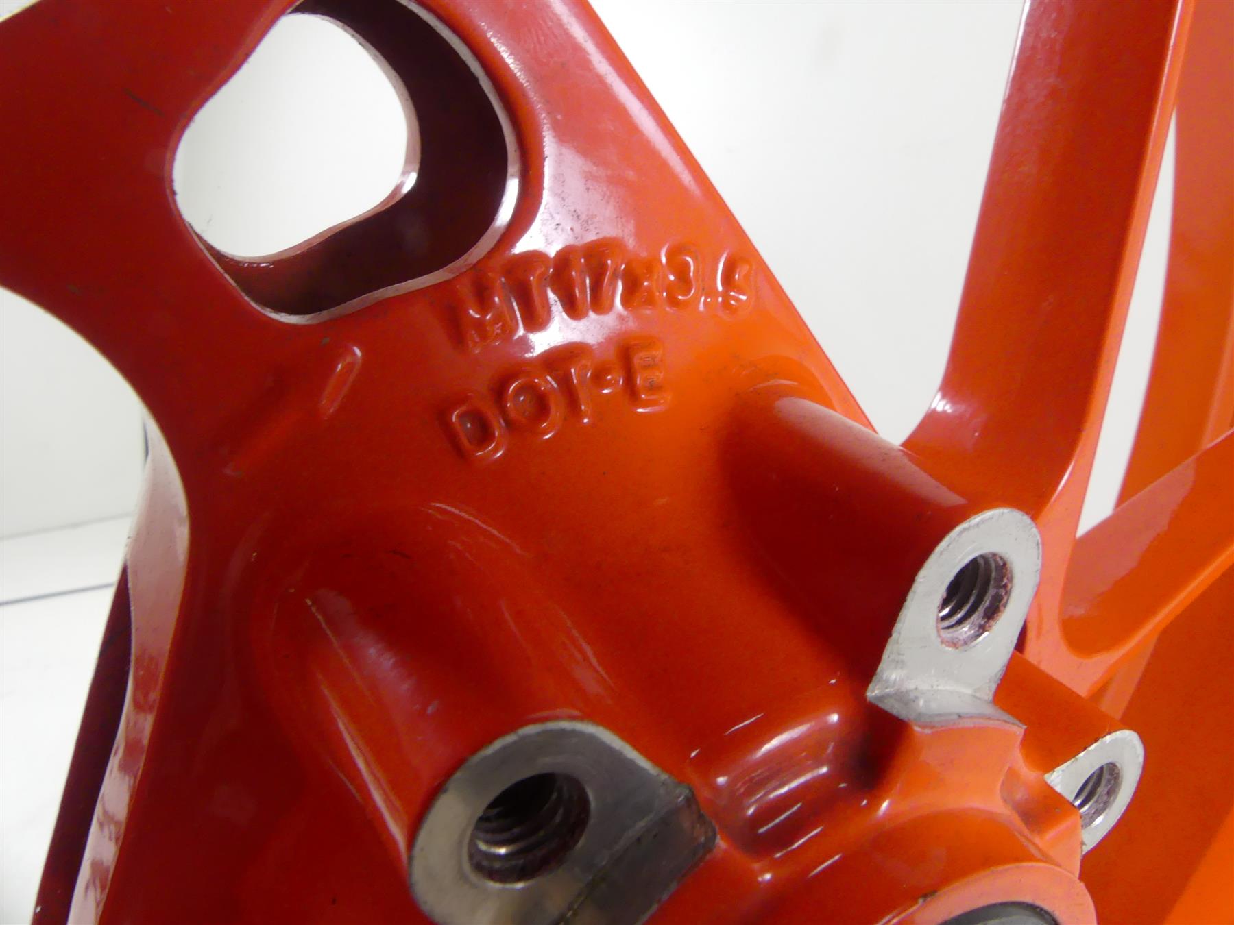2021 Aprilia RS 660 Straight Red 17x3.5 Front Wheel Rim 2B005585 {{ shop.shopifyCountryName }} - Mototech271