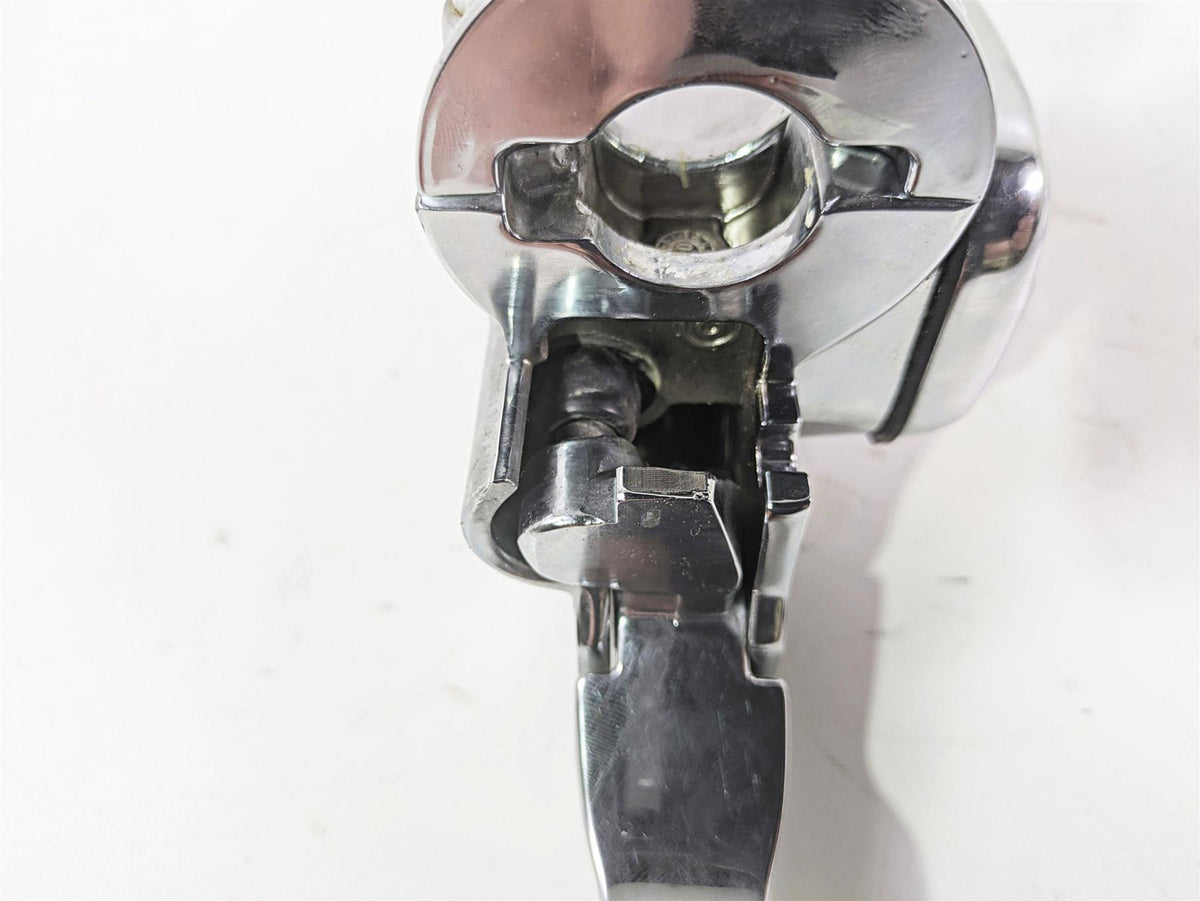 2010 Harley Touring FLHXSE CVO Street Glide Front Brake Master Cylinder 42102-08 {{ shop.shopifyCountryName }} - Mototech271
