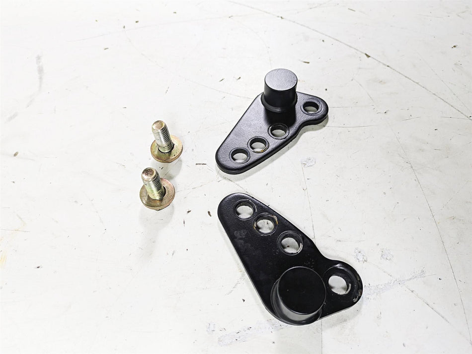 2007 Harley Touring FLHTCU SE CVO E-Glide Adjustable 1-3" Lowering Bracket Kit {{ shop.shopifyCountryName }} - Mototech271