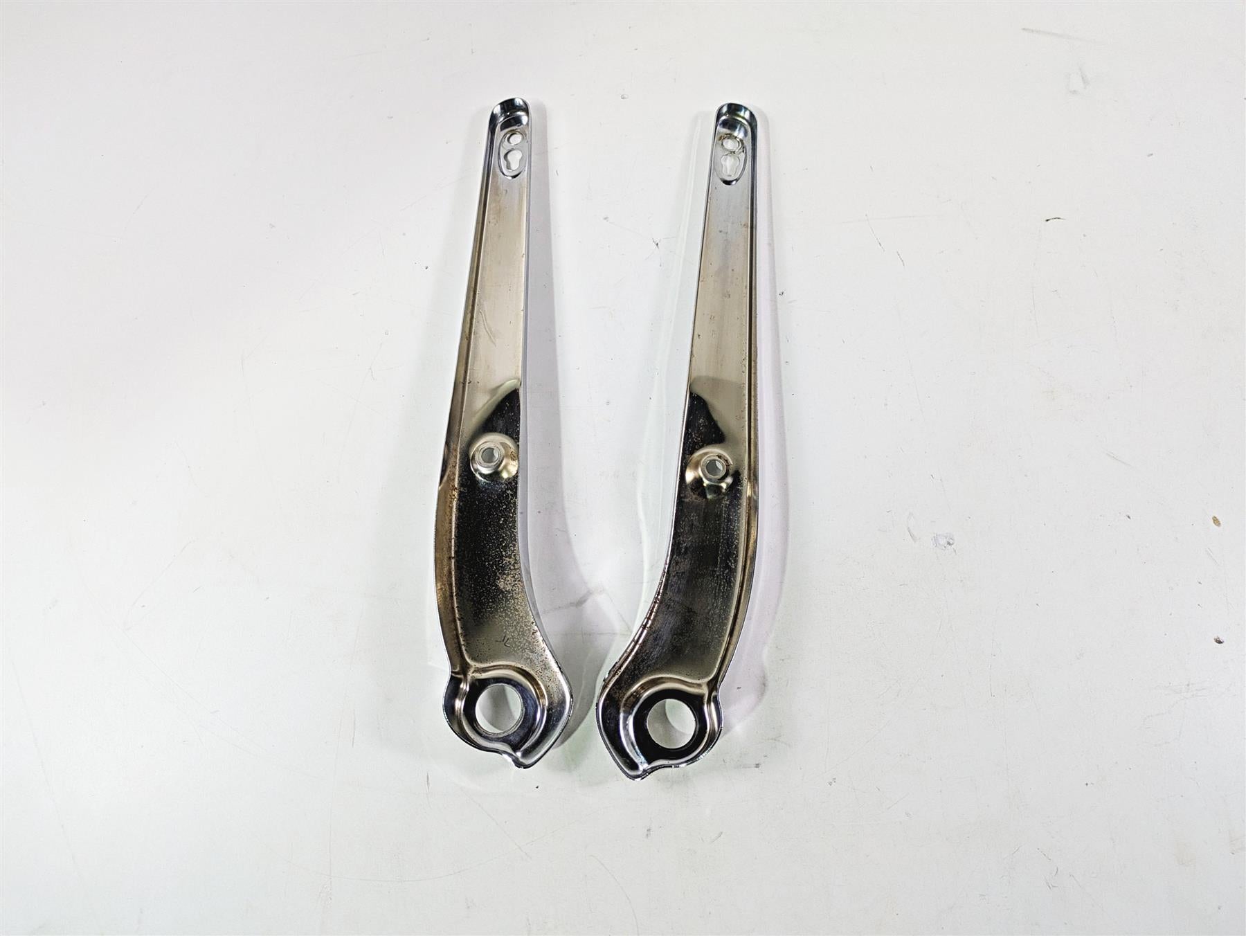 2008 Harley FXDL Dyna Low Rider 105TH Rear Fender Struts Braces 59171-06A {{ shop.shopifyCountryName }} - Mototech271
