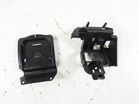 2016 Harley FLSTC Softail Heritage Electric Holder Plastic Set 70354-11 {{ shop.shopifyCountryName }} - Mototech271