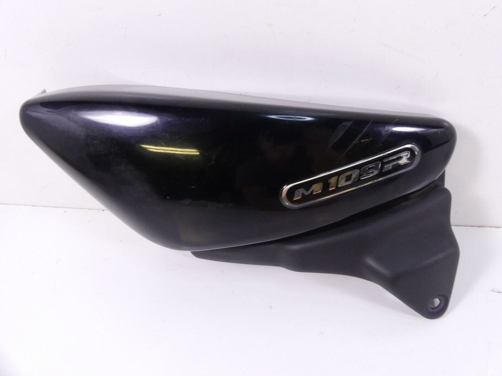 2006 Suzuki M109R VZR1800 Boulevard Side Cover Fairings 47111-48G00 47211-48G00 {{ shop.shopifyCountryName }} - Mototech271