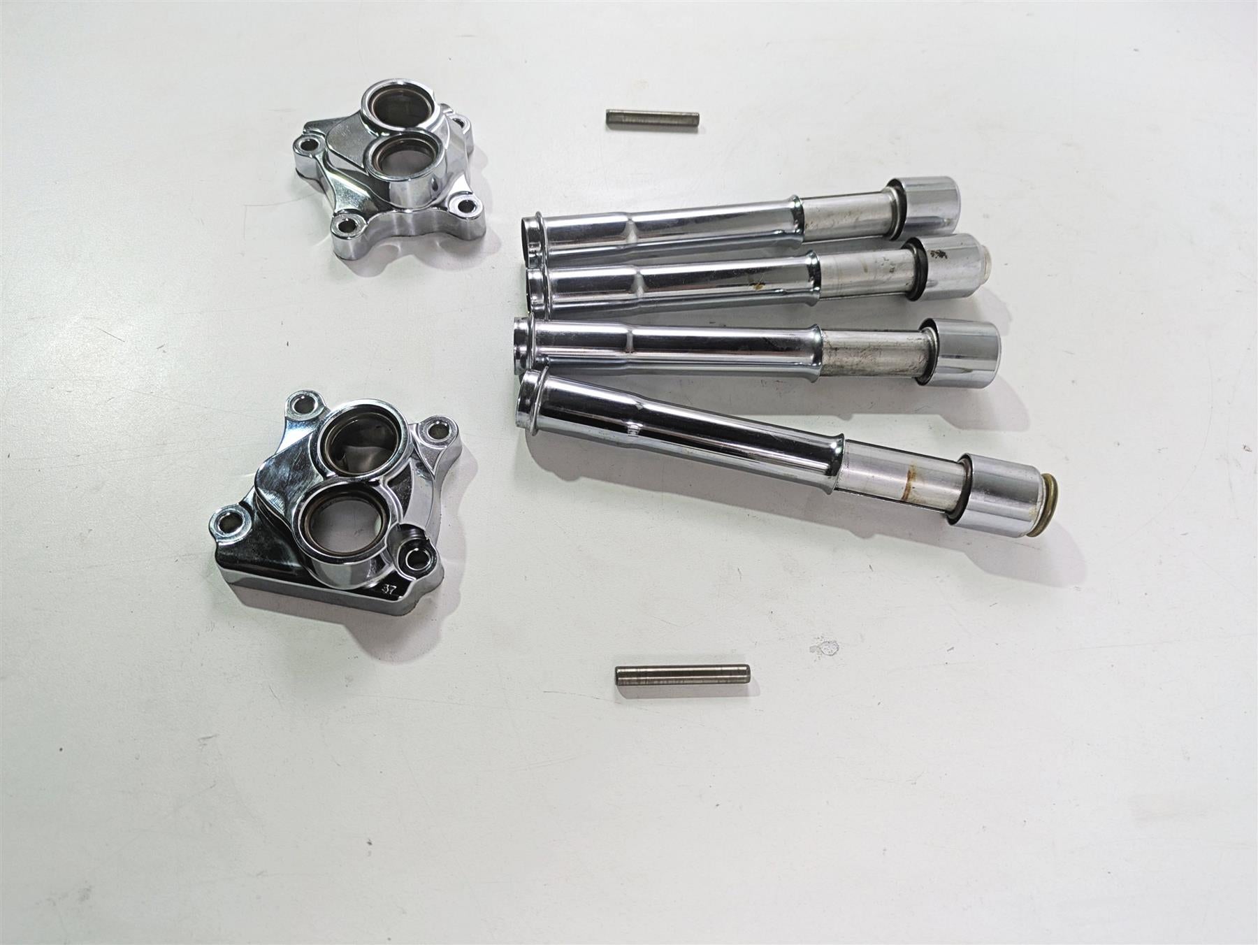2008 Harley FXDL Dyna Low Rider 105TH Chrome Lifter & Push Rod Covers 17964-99 {{ shop.shopifyCountryName }} - Mototech271