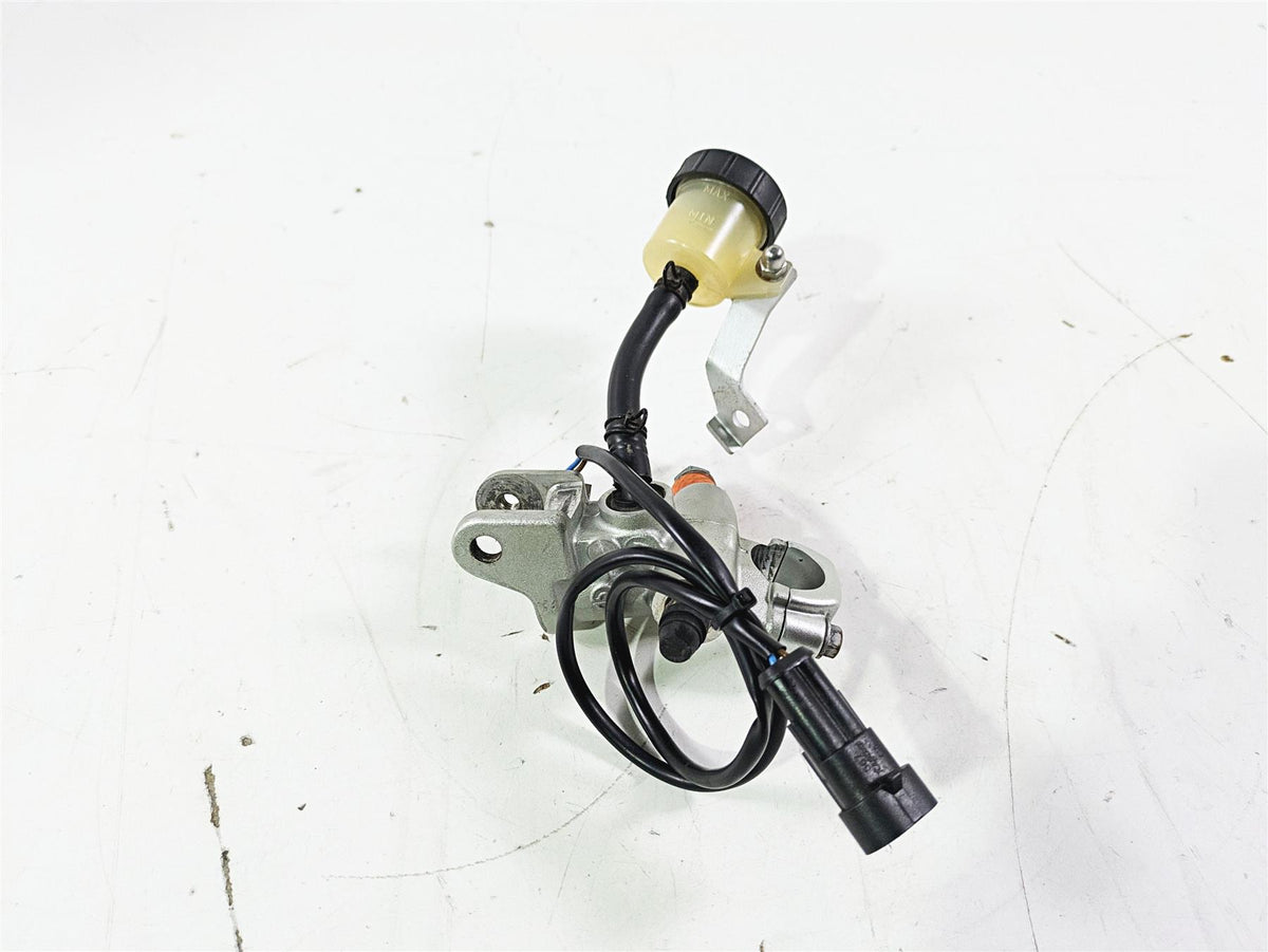 2008 Aprilia RSVR 1000 Factory Brembo Clutch Radial Master Cylinder AP8176193 {{ shop.shopifyCountryName }} - Mototech271