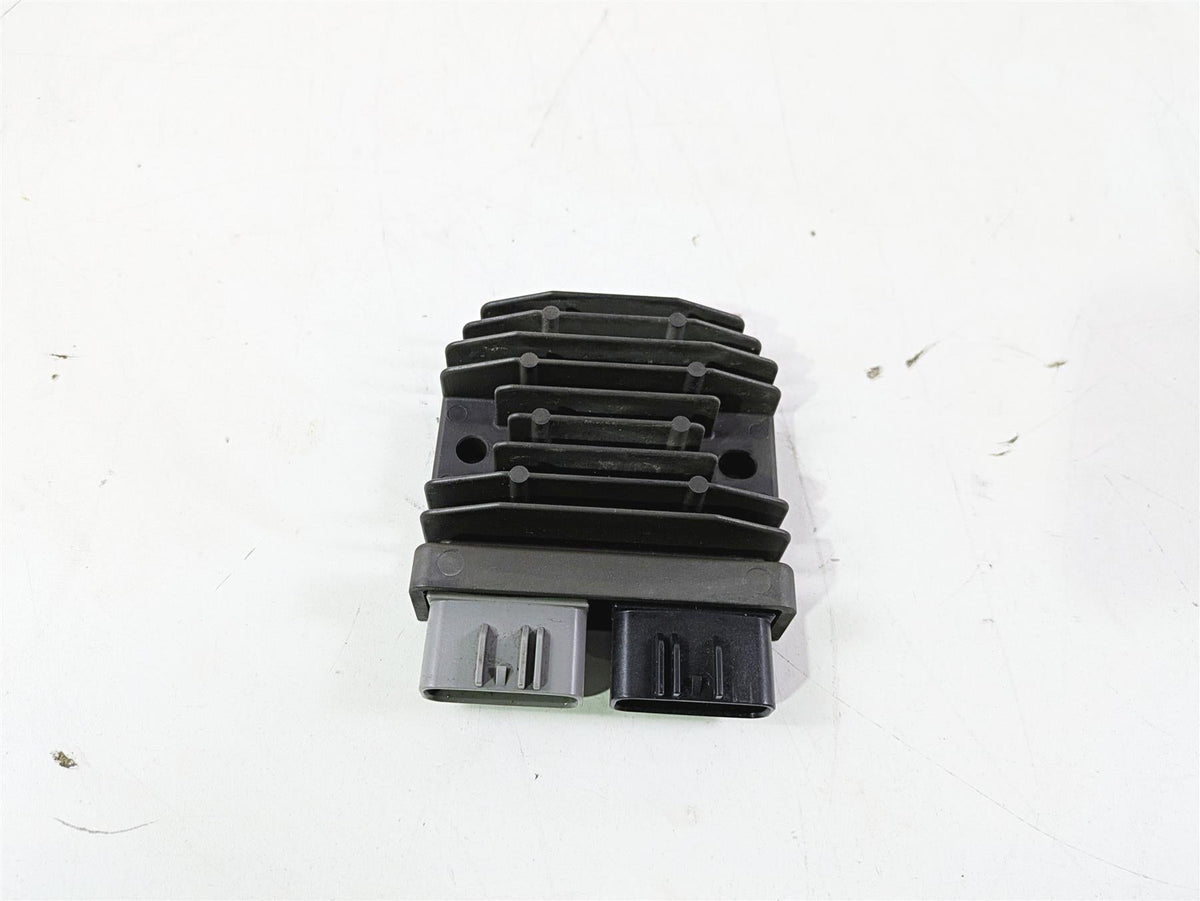 2016 BMW R1200RS K54 Rectifier Voltage Regulator FH020AA 12318523367 {{ shop.shopifyCountryName }} - Mototech271