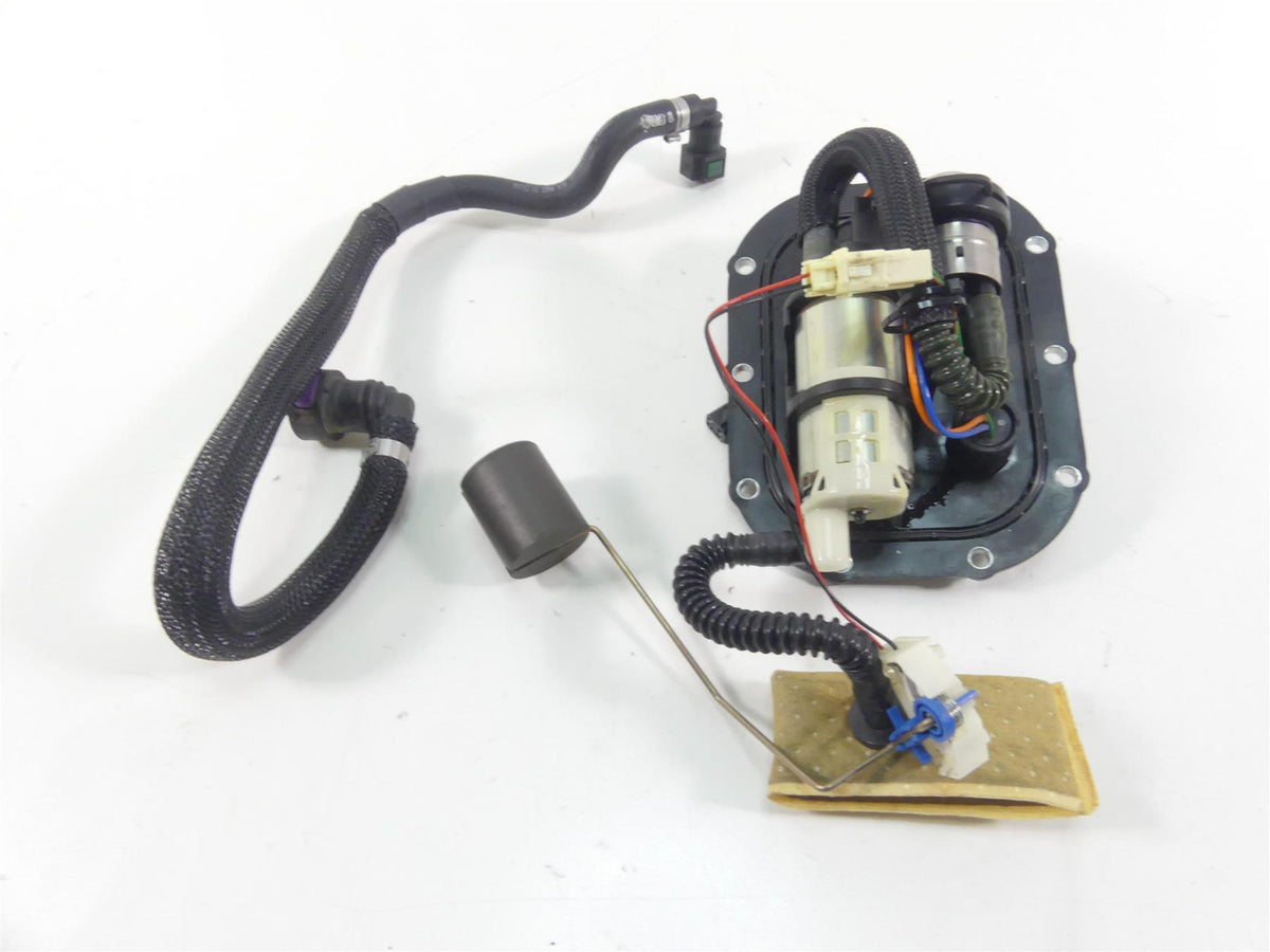 2015 Victory Cross Country Tour Fuel Gas Petrol Pump - Tested 2521171 {{ shop.shopifyCountryName }} - Mototech271