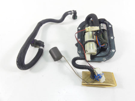 2015 Victory Cross Country Tour Fuel Gas Petrol Pump - Tested 2521171 {{ shop.shopifyCountryName }} - Mototech271
