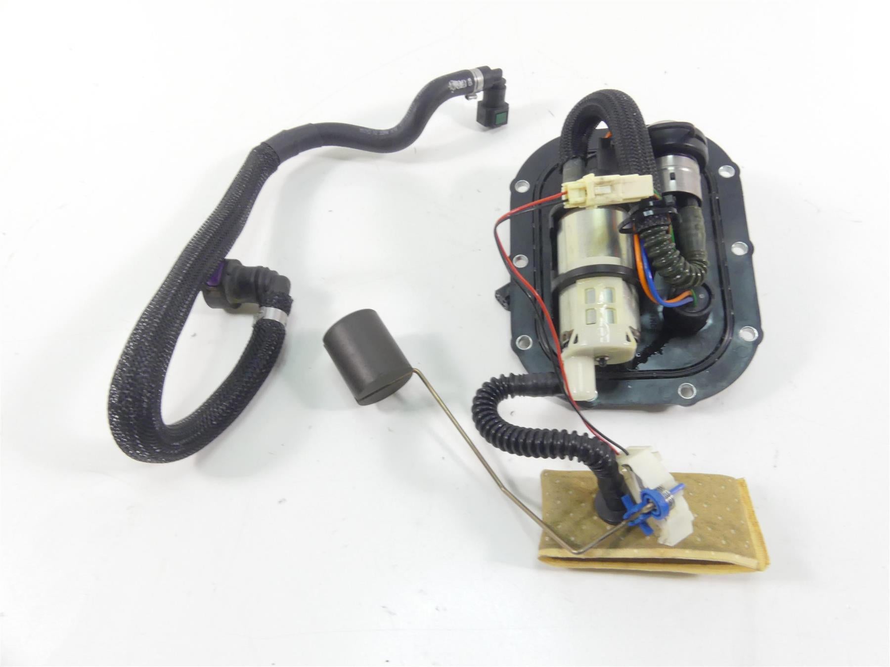 2015 Victory Cross Country Tour Fuel Gas Petrol Pump - Tested 2521171 | Mototech271
