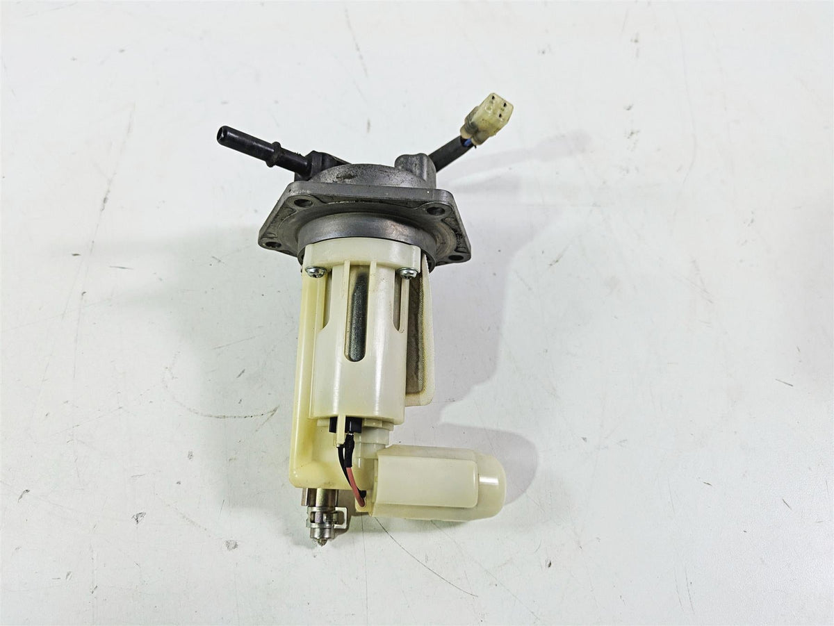 2011 Kawasaki EX650R Ninja Keihin Fuel Gas Petrol Pump - Tested 49040-0026 {{ shop.shopifyCountryName }} - Mototech271