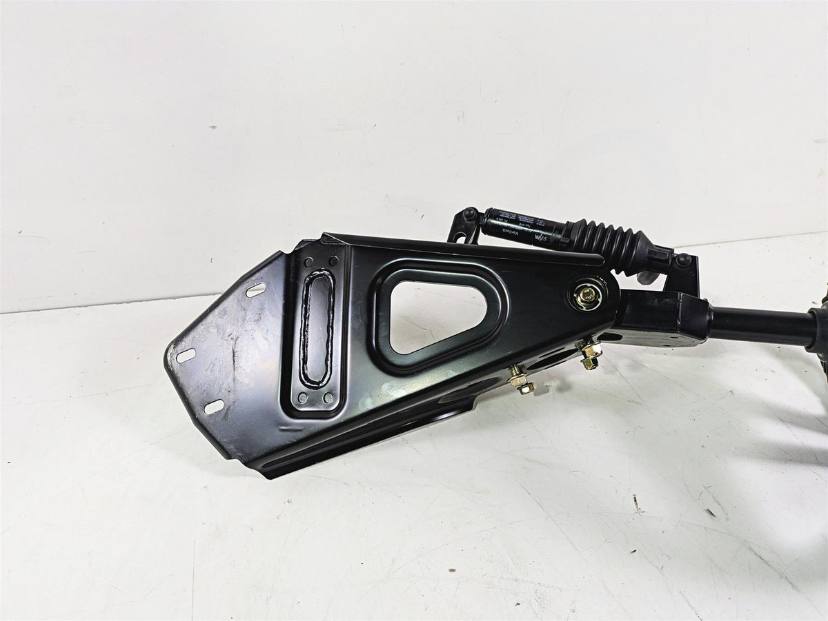 2018 Can Am Maverick X3 XRC Turbo R Steering Wheel & Mount Set 709401706 {{ shop.shopifyCountryName }} - Mototech271