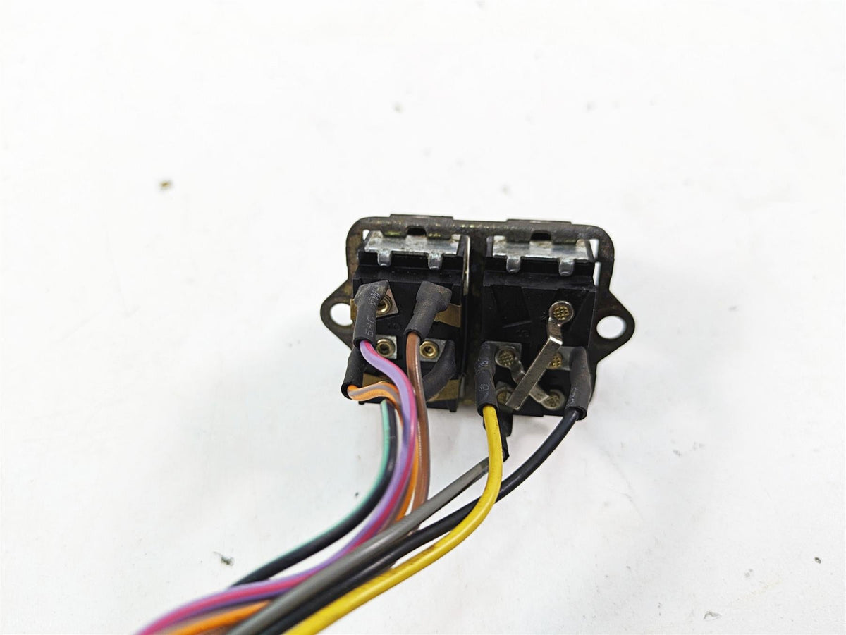 2005 Harley Touring FLHTCUI Electra Glide Auxiliary Switch Set 70271-98 {{ shop.shopifyCountryName }} - Mototech271