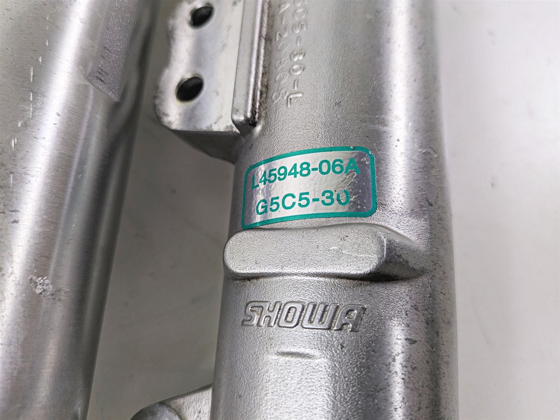 2010 Harley Dyna FXDB Street Bob Straight Front Fork Leg Set - 49mm 45947-06A {{ shop.shopifyCountryName }} - Mototech271