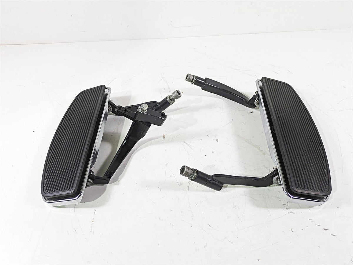 2008 Harley Touring FLHTCU E-Glide 105TH Front Floor Board Set 50622-83 50518-83 {{ shop.shopifyCountryName }} - Mototech271