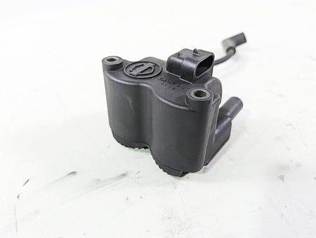 2004 Harley FLSTCI Softail Heritage Ignition Coil Wires Plug Set 31743-01 {{ shop.shopifyCountryName }} - Mototech271