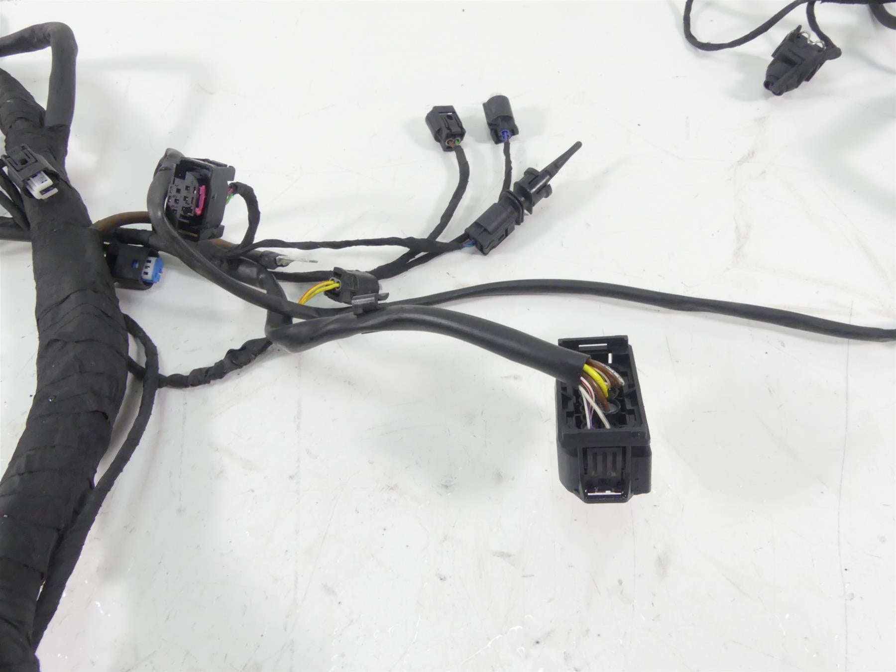 2015 BMW K1600GT K48 Main & Engine Wiring Harness Loom - Read 61118551525 {{ shop.shopifyCountryName }} - Mototech271
