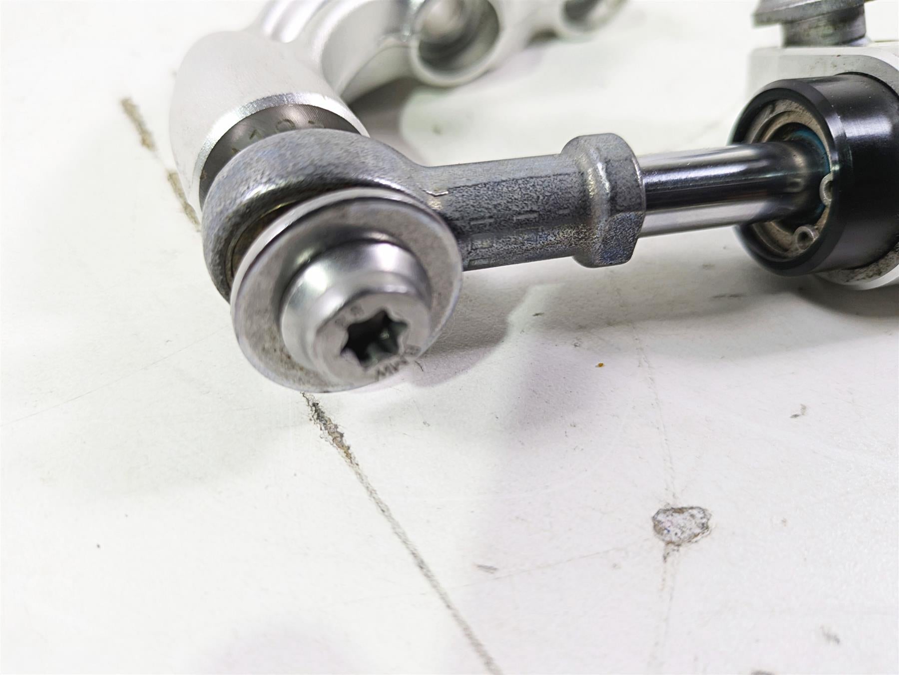 2015 BMW R nineT K21 Steering Damper & Mounts 591 Miles Only 32768548757 {{ shop.shopifyCountryName }} - Mototech271