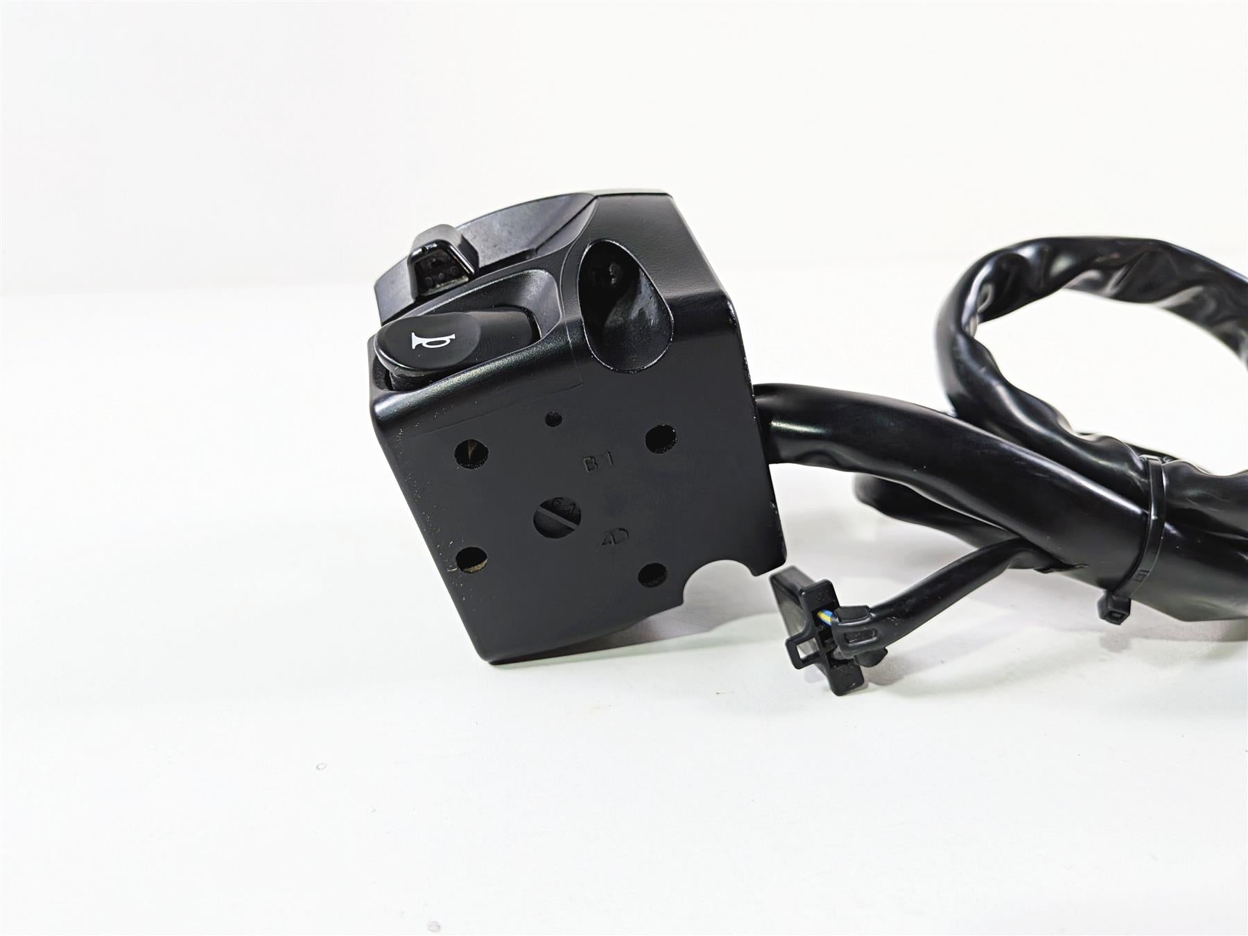 2016 Victory Cross Country Left Hand Light Blinker Control Switch 4012119 {{ shop.shopifyCountryName }} - Mototech271