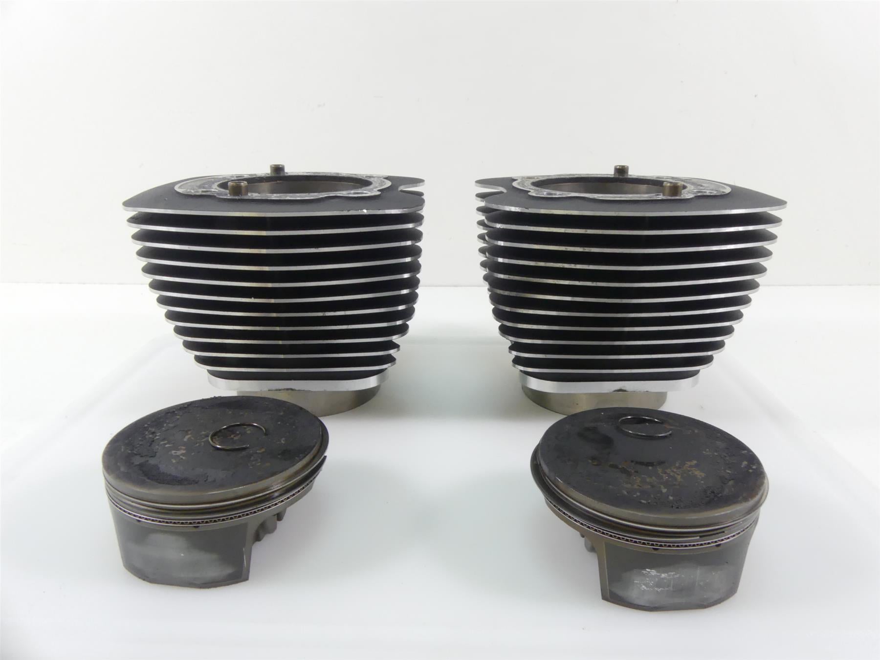2016 Harley FXDLS Dyna Low Rider 110 Cylinder Jug Piston Set 17285-07A {{ shop.shopifyCountryName }} - Mototech271