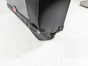 2016 Moto Guzzi Stelvio 1200 8V NTX Right Side Saddlebags - Read 886929