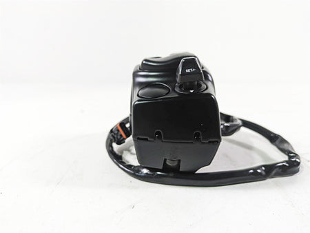 2020 Harley Touring FLHT Electra Glide Left Hand Control Switch - Read 71500419A {{ shop.shopifyCountryName }} - Mototech271