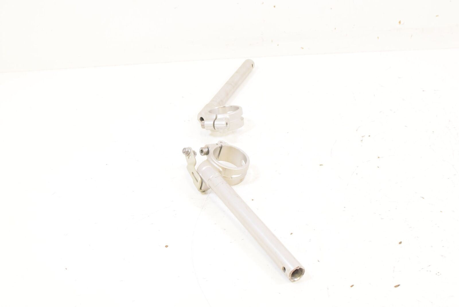 2012 Triumph Daytona 675 OEM Clip On Handlebar Handle Bar SET T2049157 T2049158 {{ shop.shopifyCountryName }} - Mototech271