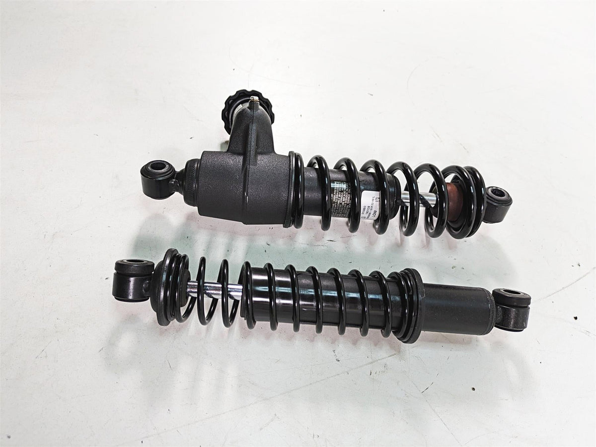 2019 Harley Touring FLHX Street Glide 12" Low Rear Adjustable Shocks 54000096 {{ shop.shopifyCountryName }} - Mototech271