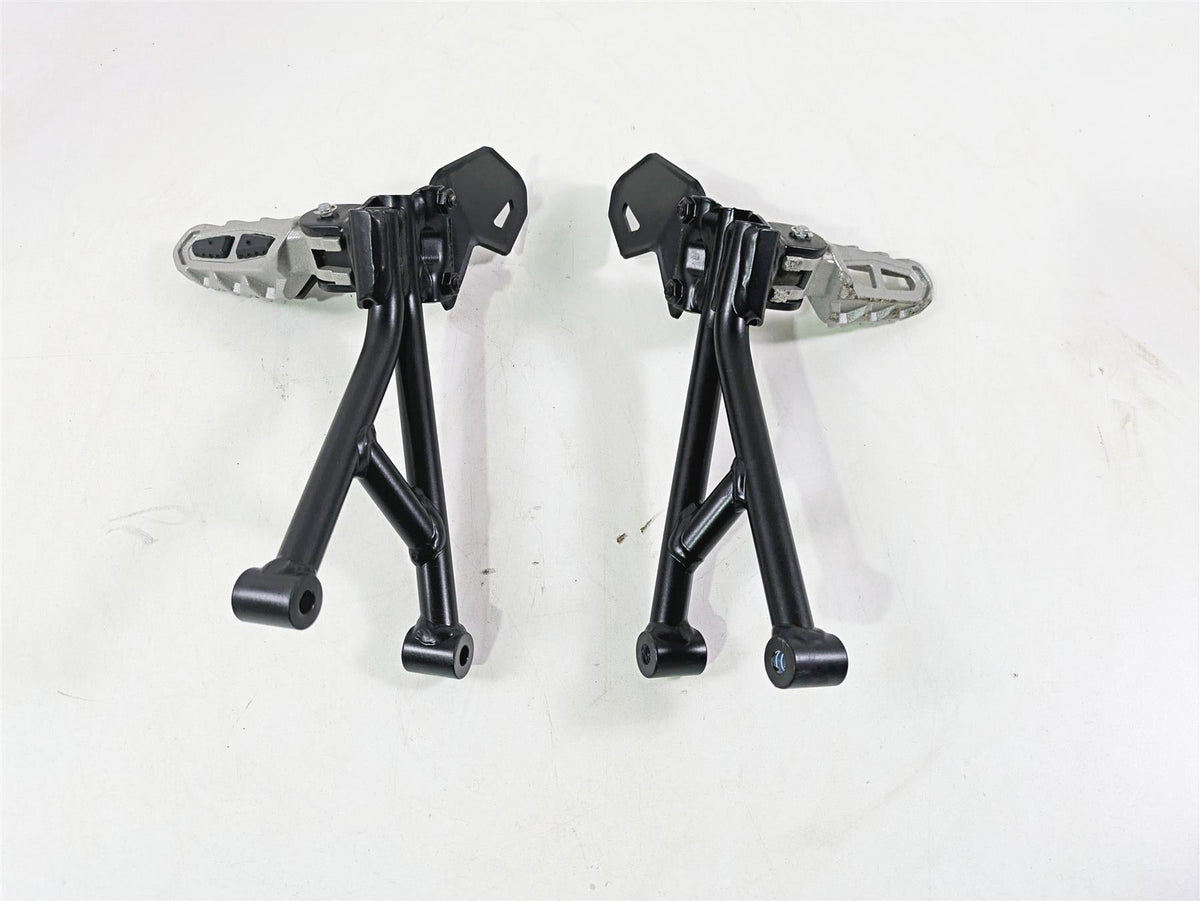 2022 Ducati Scrambler Desert Sled Rear Passenger Footpeg Set 46510752BA {{ shop.shopifyCountryName }} - Mototech271
