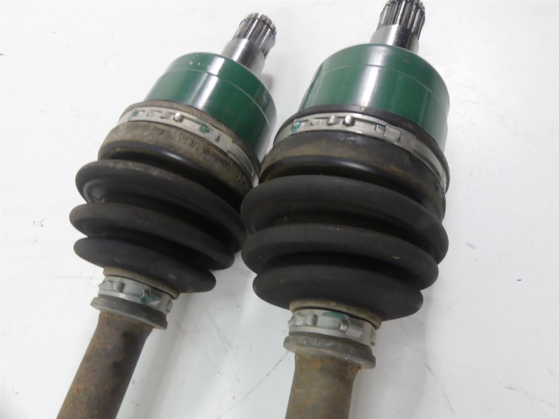 2018 Yamaha YXZ1000R EPS SS Front Drive CV Axle Shaft Set 2HC-2518F-00-00 {{ shop.shopifyCountryName }} - Mototech271